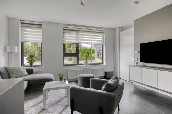 Foto 10 van Rijnstraat 2-40