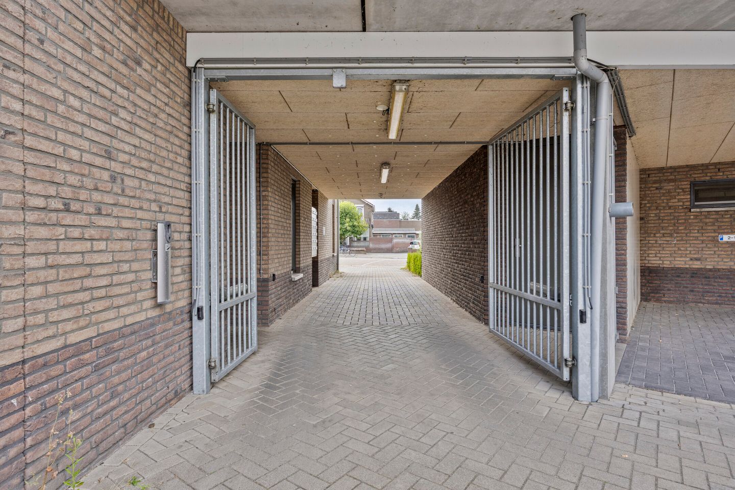 Photo 20 of Rijnstraat 2-40