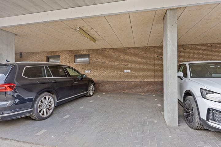 Foto 22 van Rijnstraat 2-40