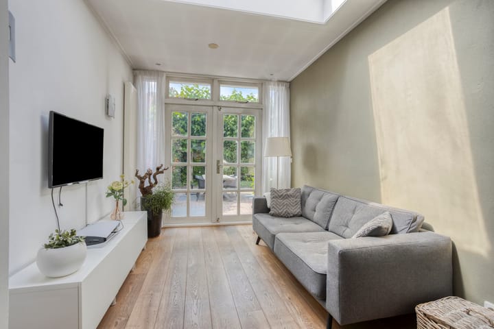 Foto 4 van van de Veldestraat 2