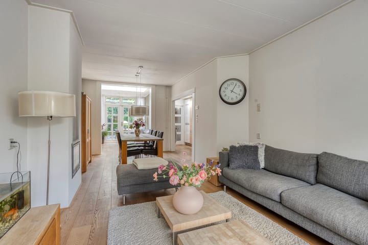 Foto 7 van van de Veldestraat 2