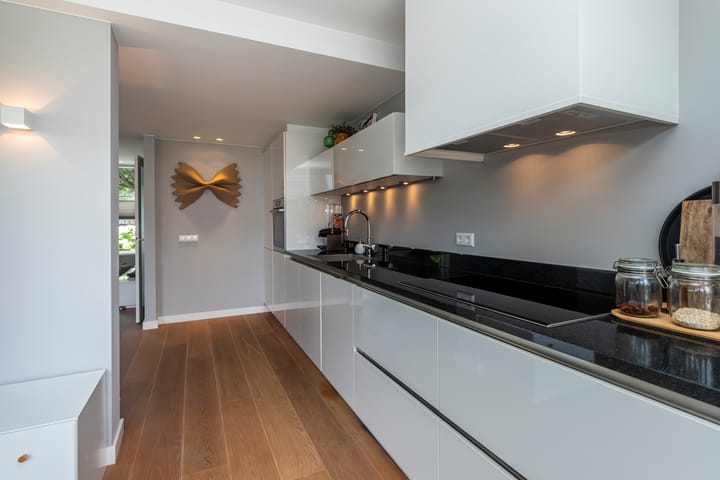 Foto 15 van Wassenaarstraat 12