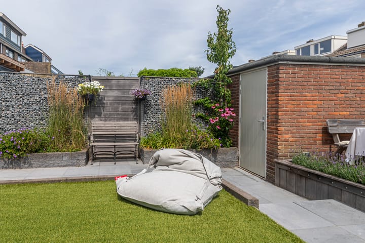 Foto 20 van Wassenaarstraat 12