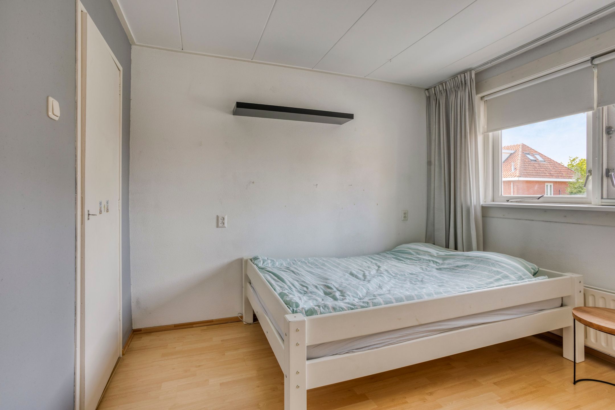 Photo 24 of van de Veldestraat 2