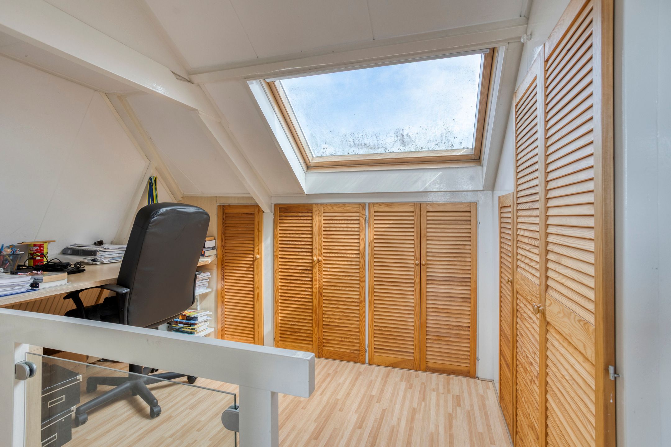 Photo 27 of van de Veldestraat 2