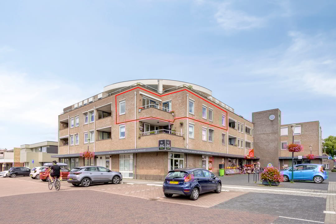 Foto 1 van Anna van Burenstraat 8-B