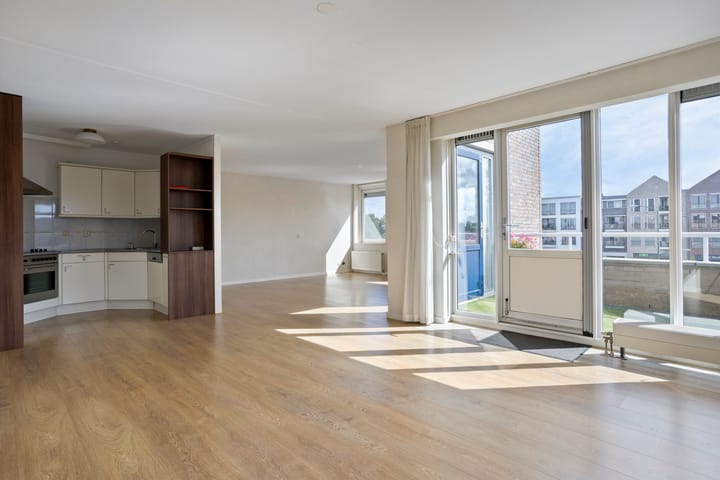 Foto 3 van Anna van Burenstraat 8-B