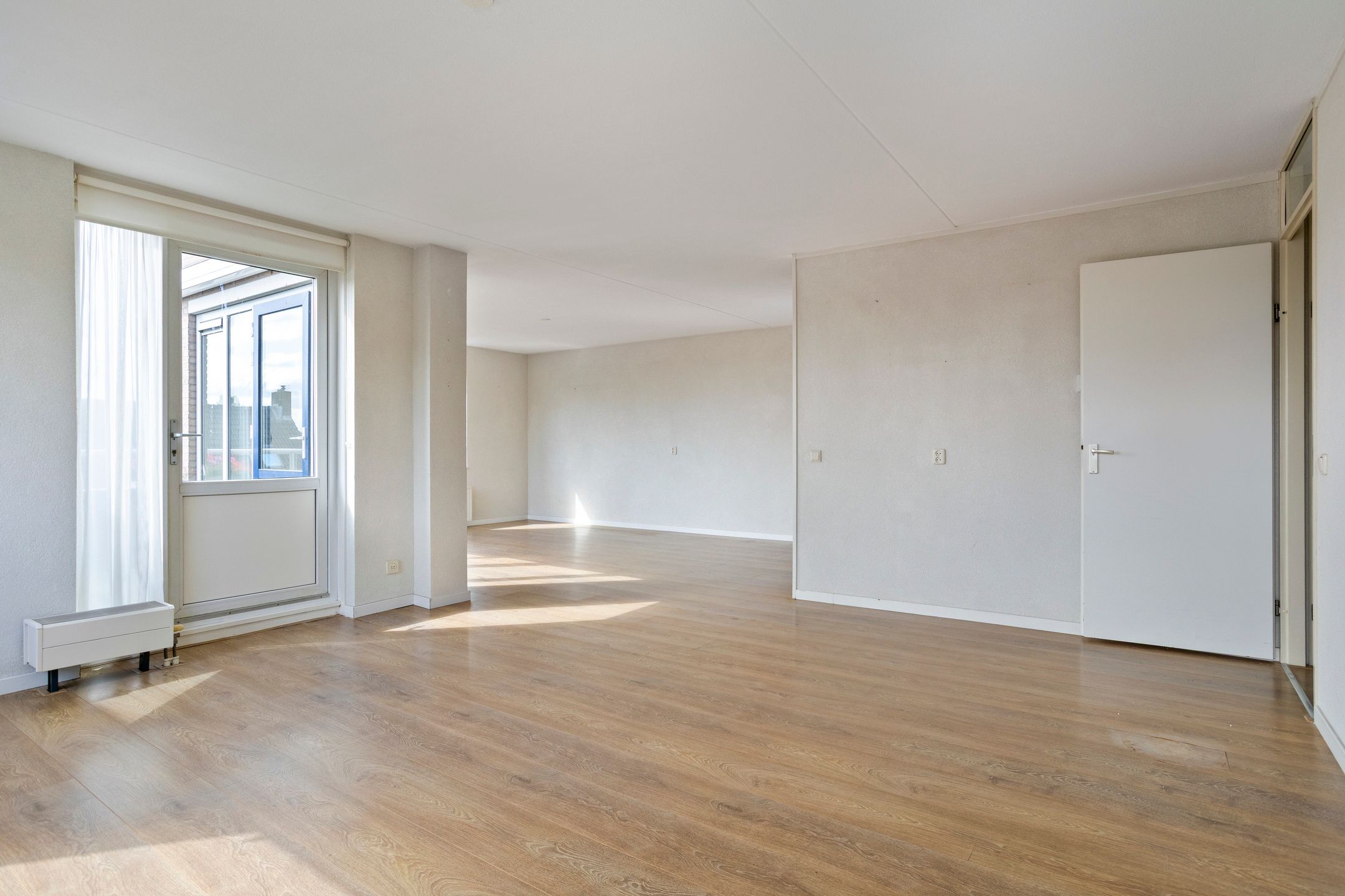 Foto 6 van Anna van Burenstraat 8-B