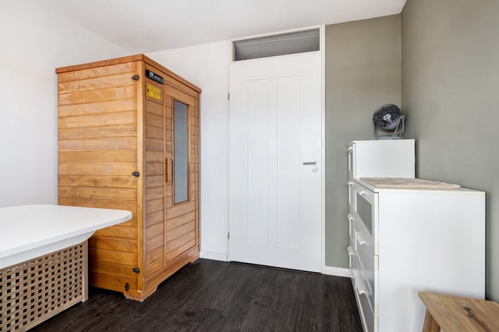 Photo 11 of Iepenwede 42