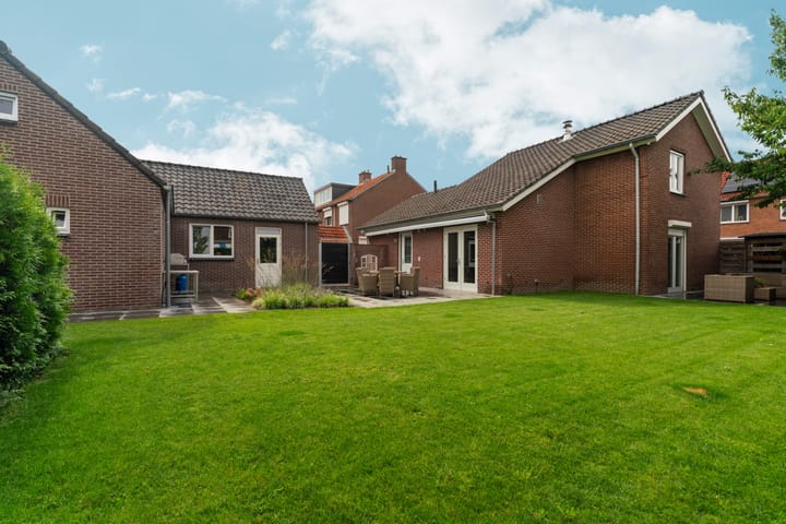 Photo 2 of Beatrixstraat 20