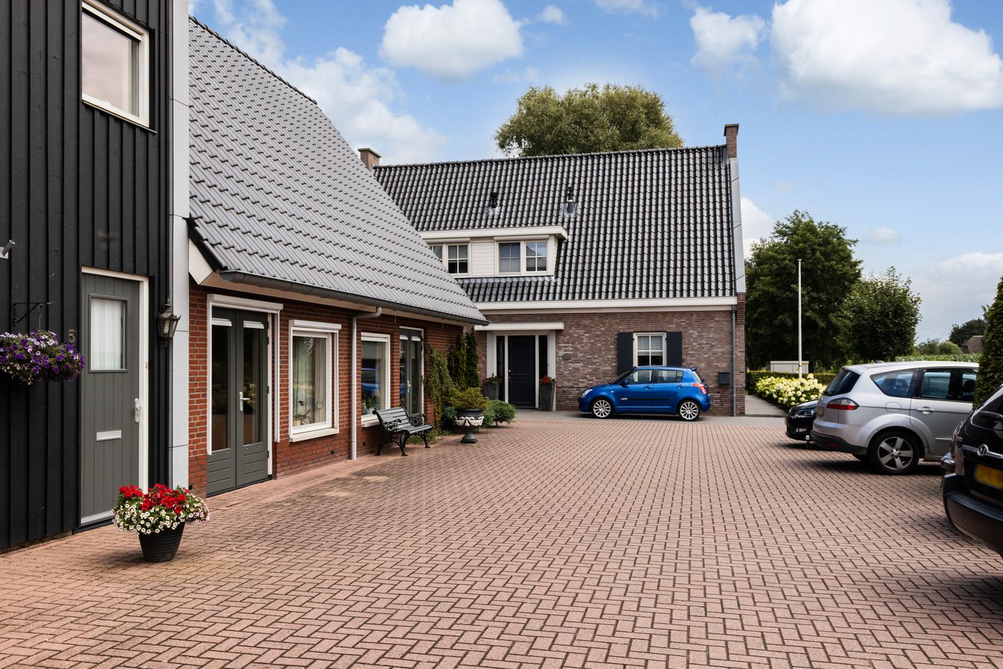 Photo 40 of Buurtweg 5-A