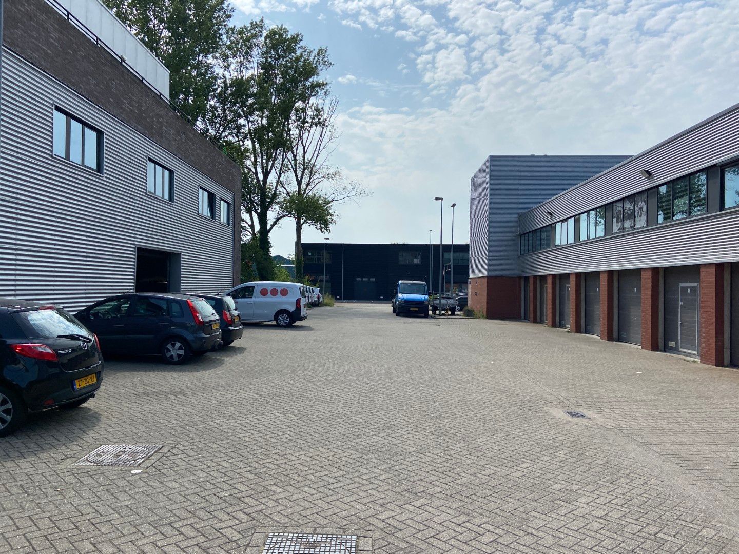 Bekijk foto 4 van Einthovenstraat 31