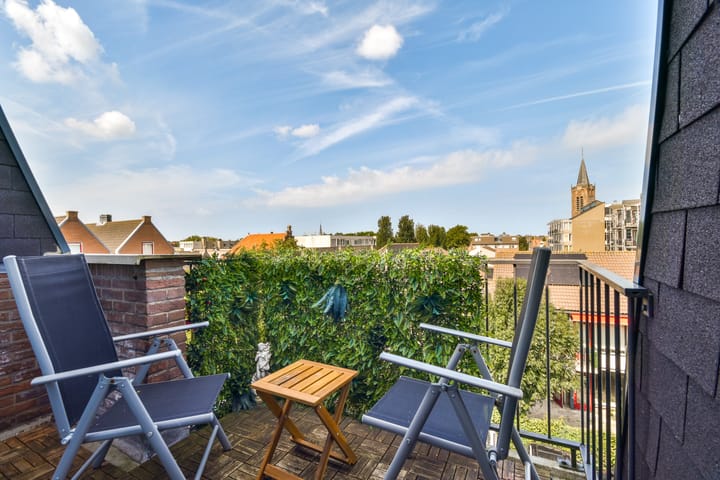 Foto 1 van de Raep 27