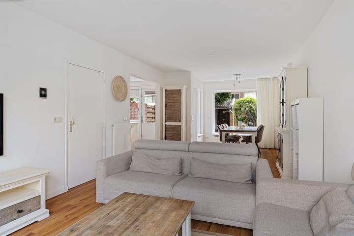 Foto 10 van Korenbloemstraat 23