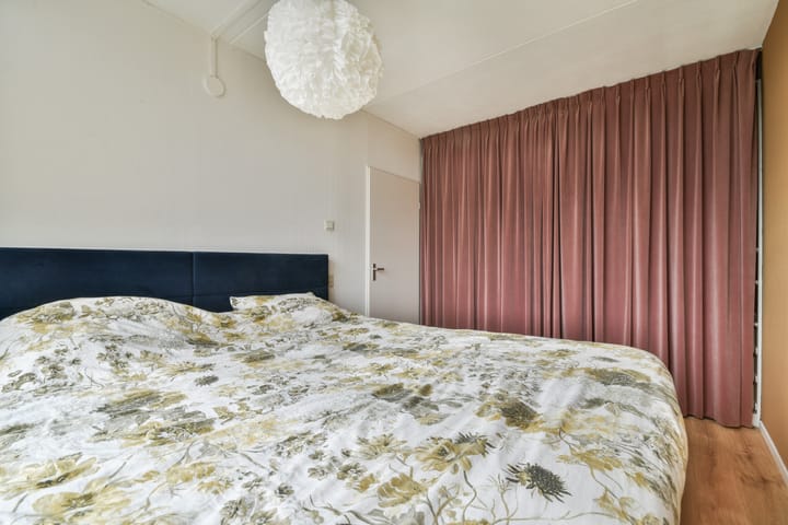 Foto 16 van de Raep 27