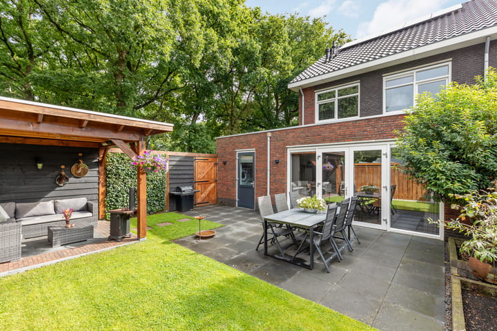 Photo 2 of Oetbrink 32