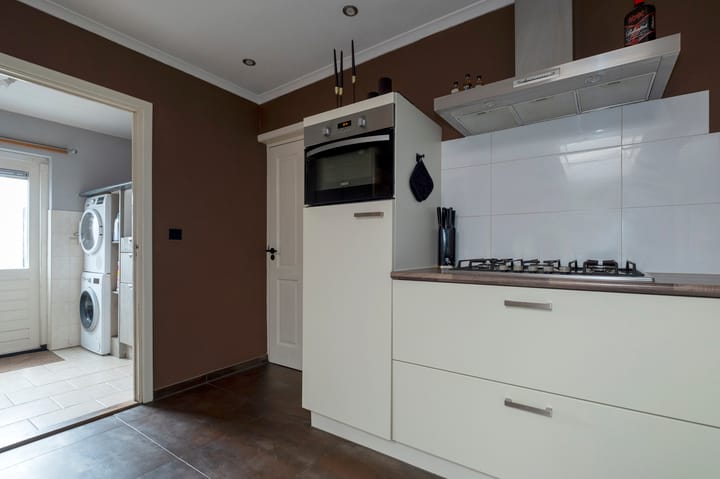 Foto 17 van Anemoonstraat 50