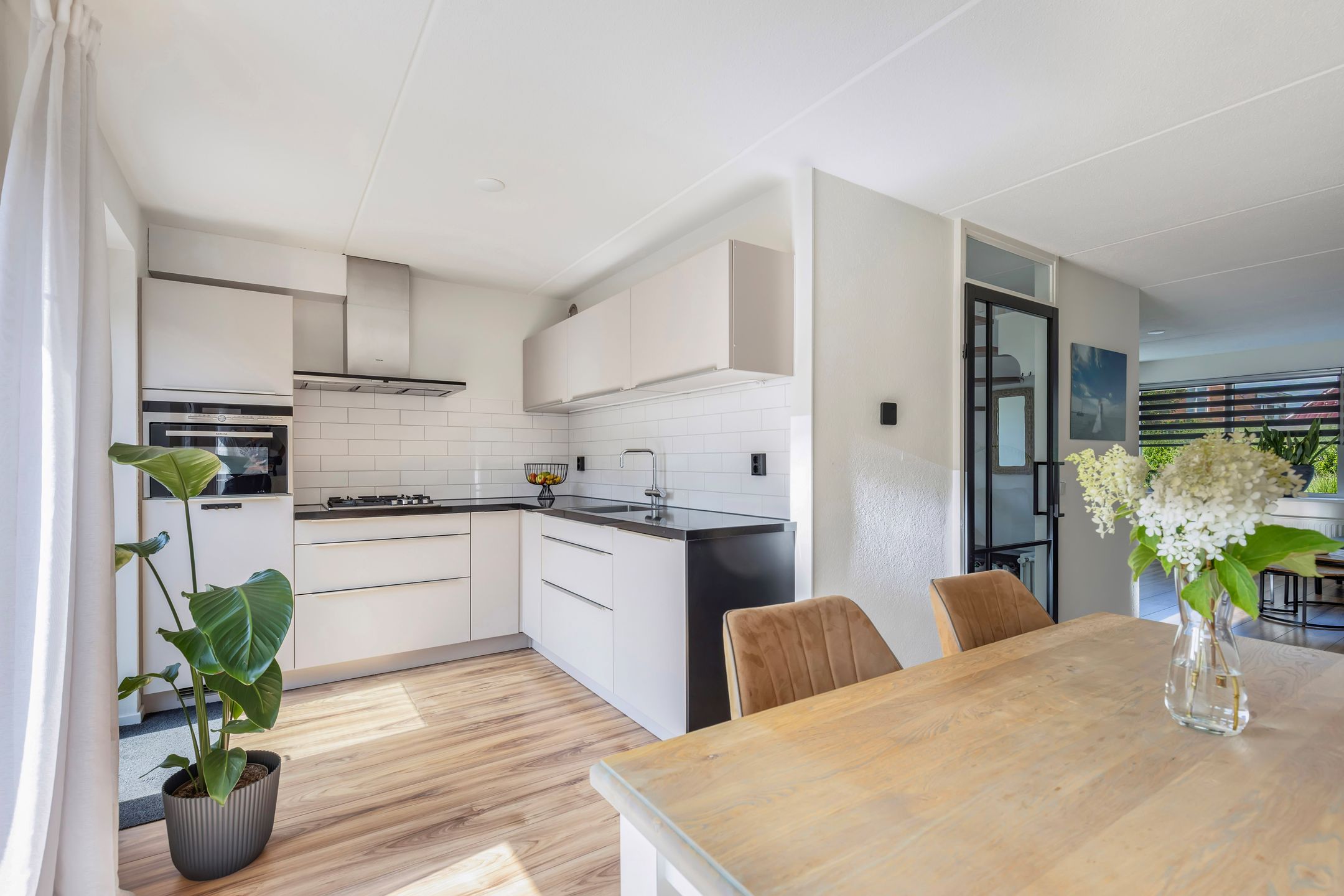 Foto 3 van Intang 12