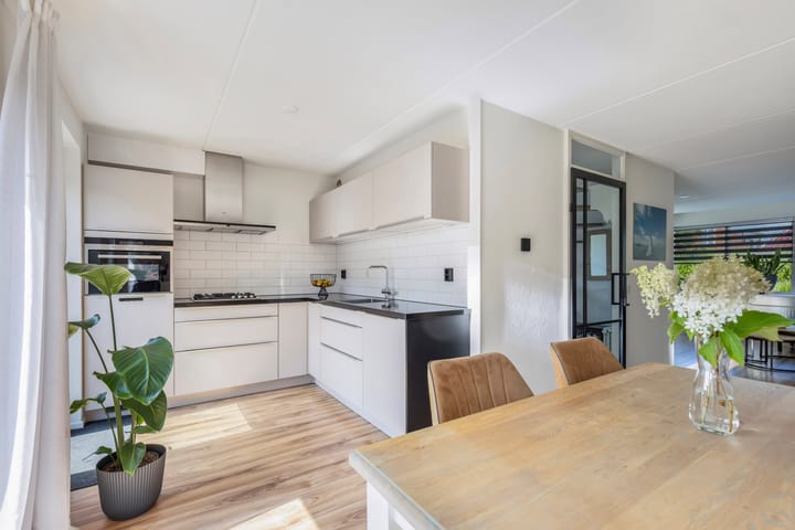 Foto 3 van Intang 12