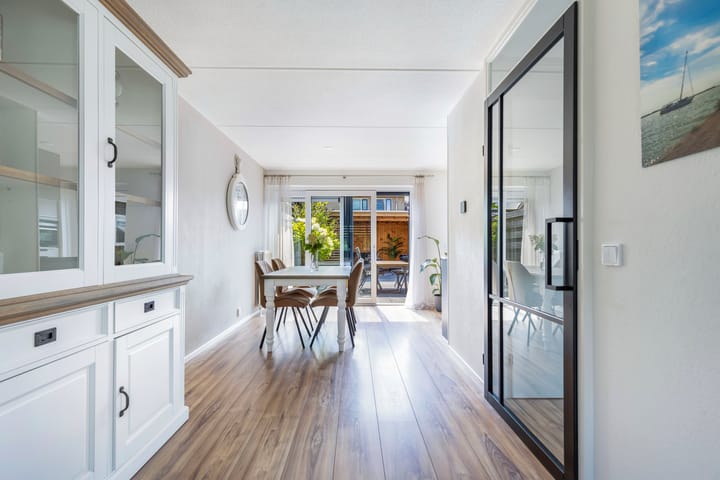 Foto 13 van Intang 12