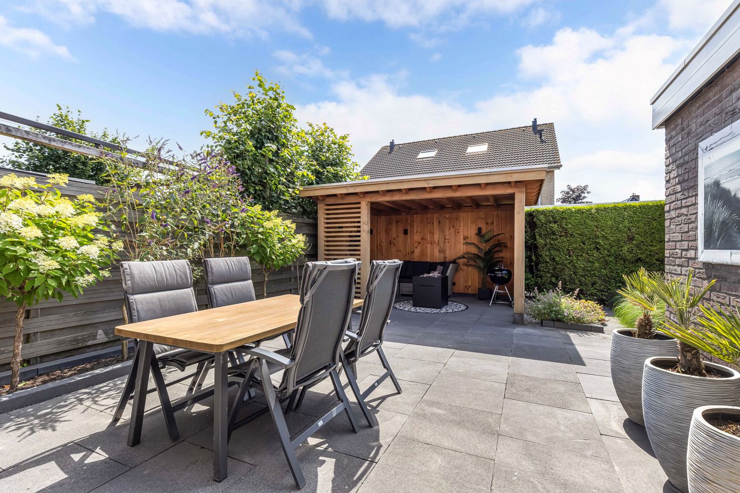 Foto 19 van Intang 12