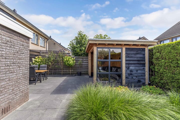 Foto 22 van Intang 12