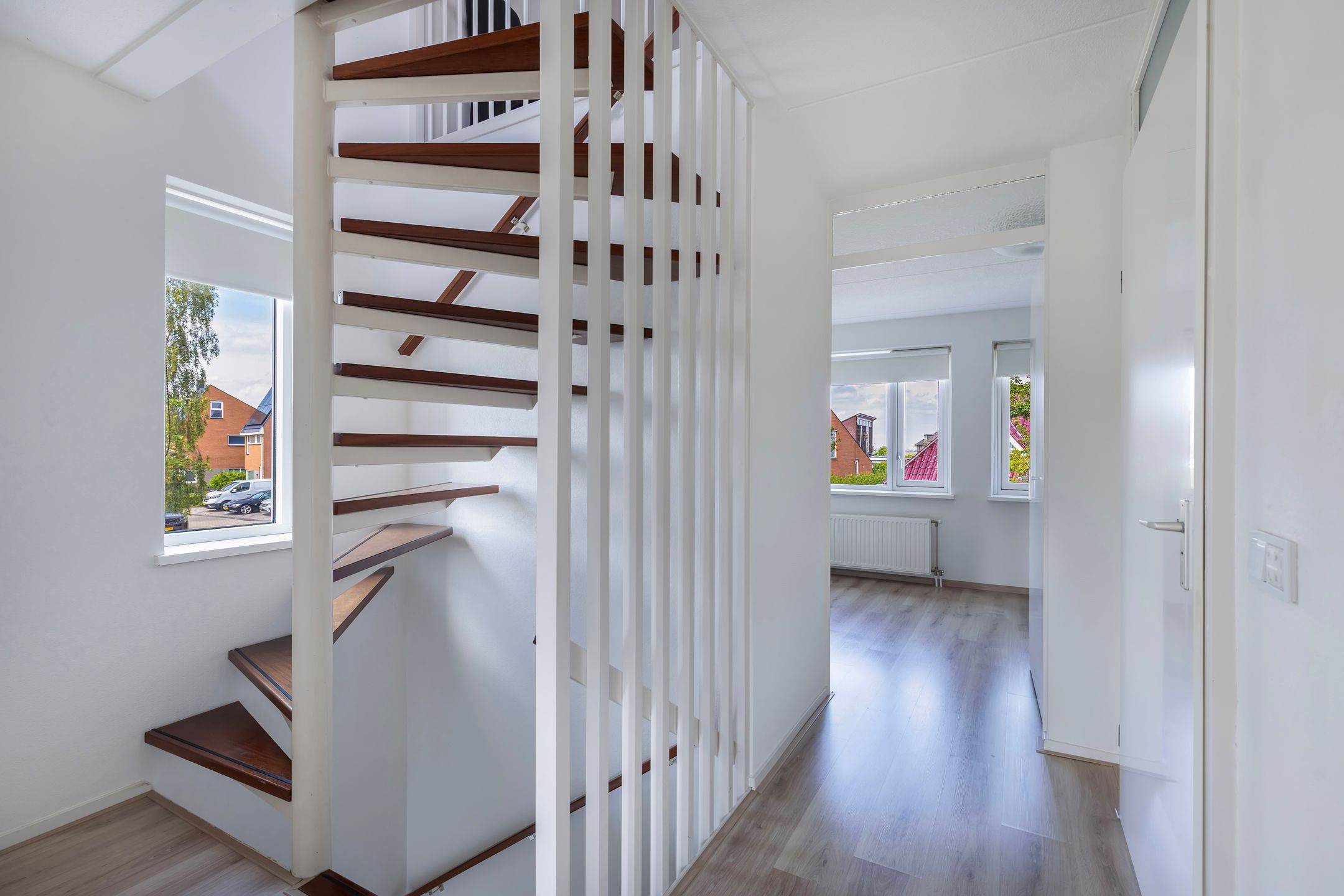 Foto 30 van Intang 12