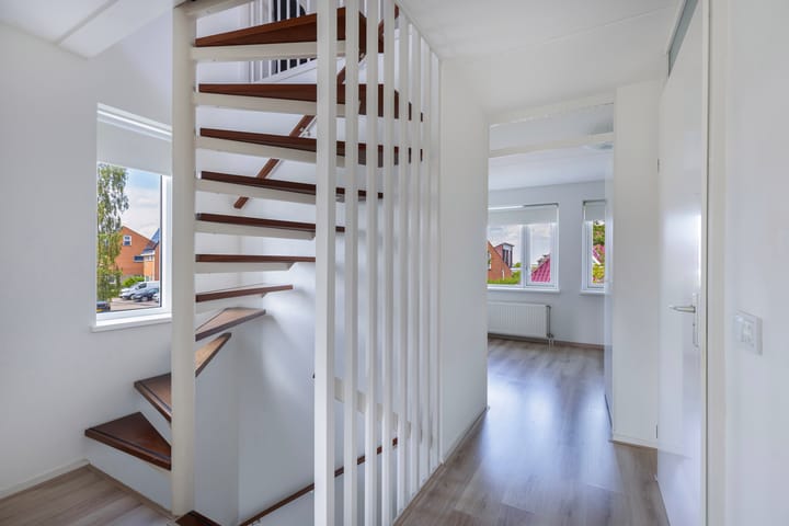 Foto 30 van Intang 12