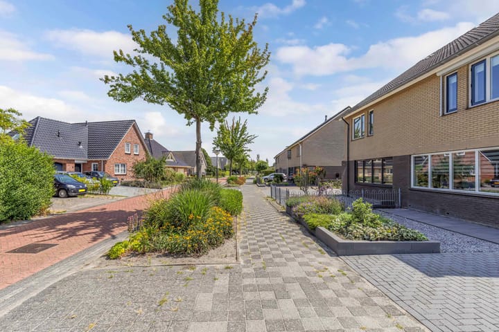 Foto 42 van Intang 12