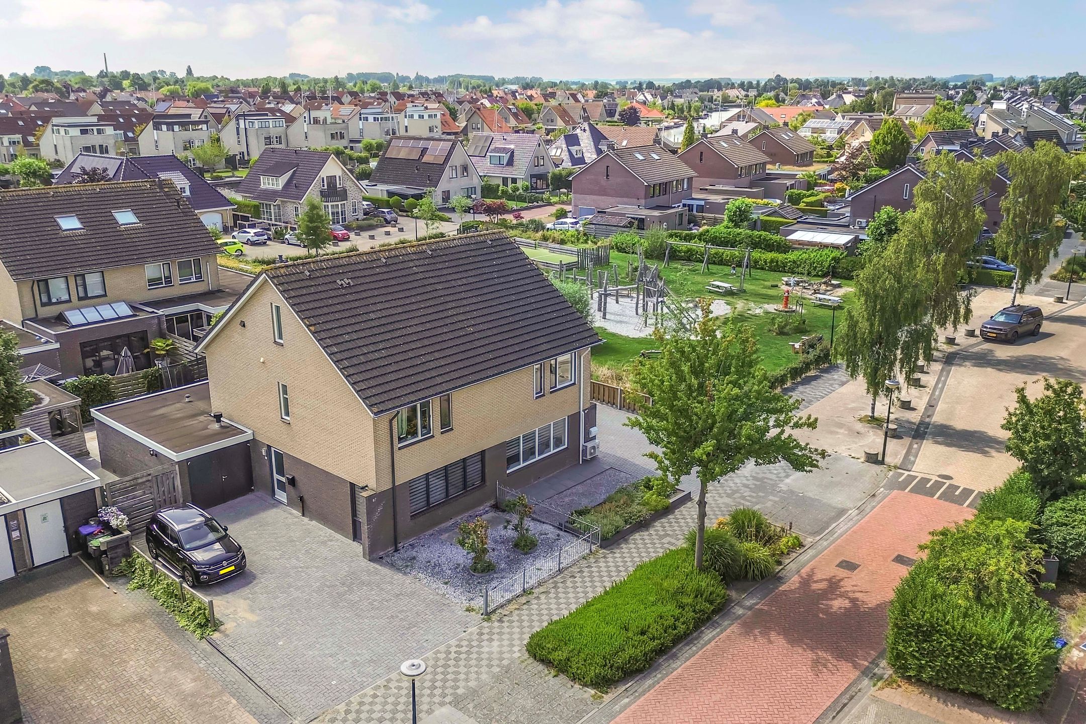 Foto 54 van Intang 12