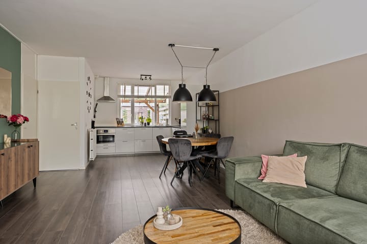 Foto 9 van Scharwoudestraat 10