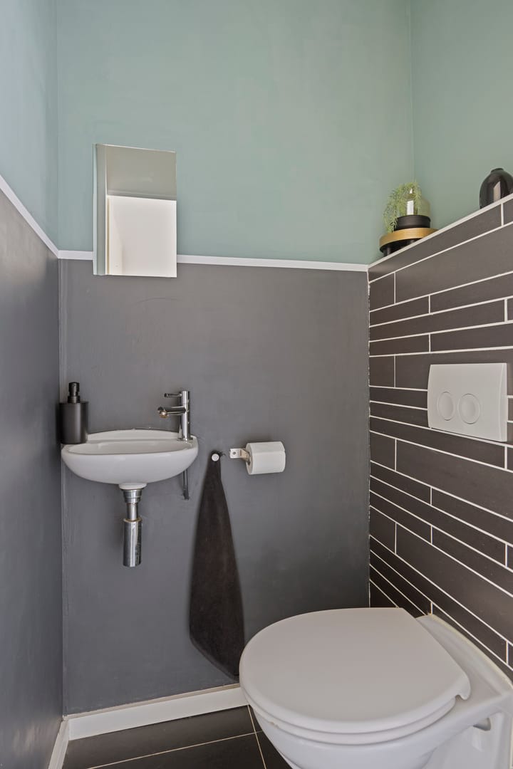 Foto 16 van Scharwoudestraat 10