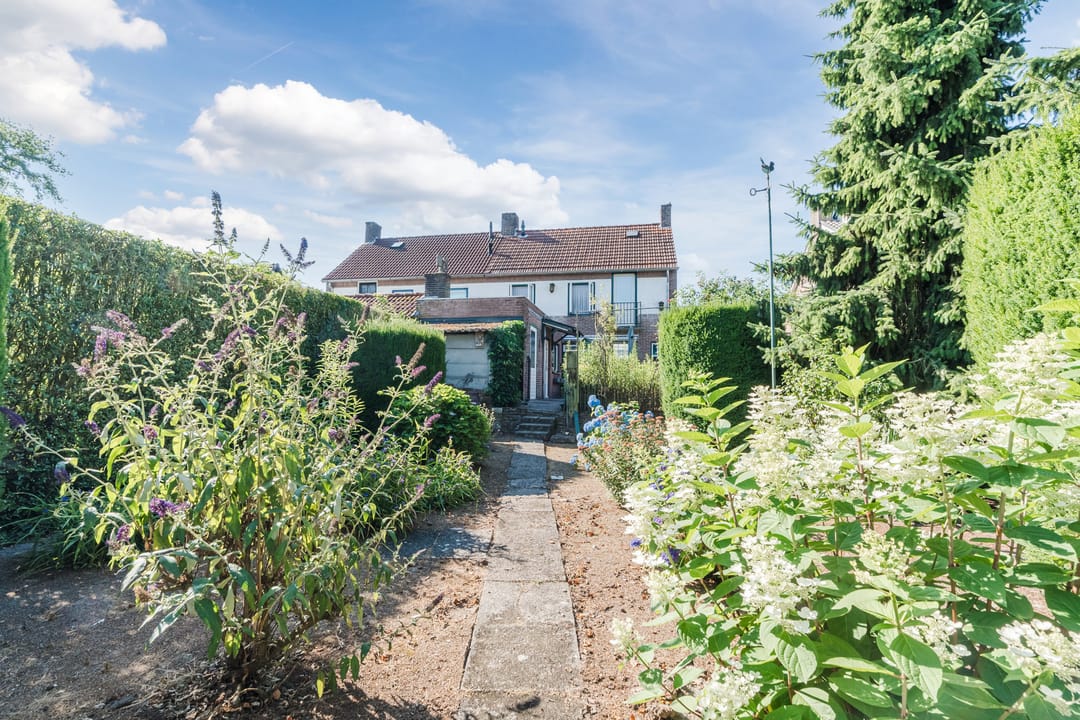 Foto 26 van Frans van Nunenstraat 38