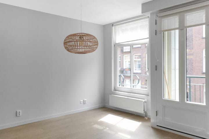 Photo 4 of Rustenburgerstraat 146-A3