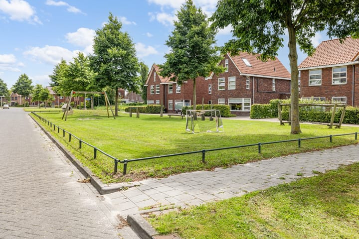 Foto 42 van Herman Broodstraat 51