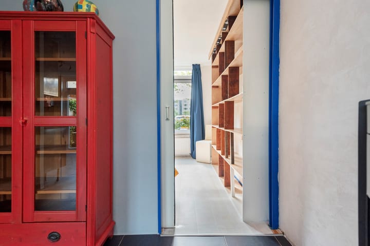 Foto 11 van Haya van Somerensingel 57