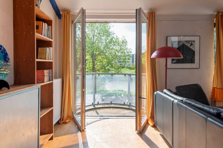 Foto 20 van Haya van Somerensingel 57