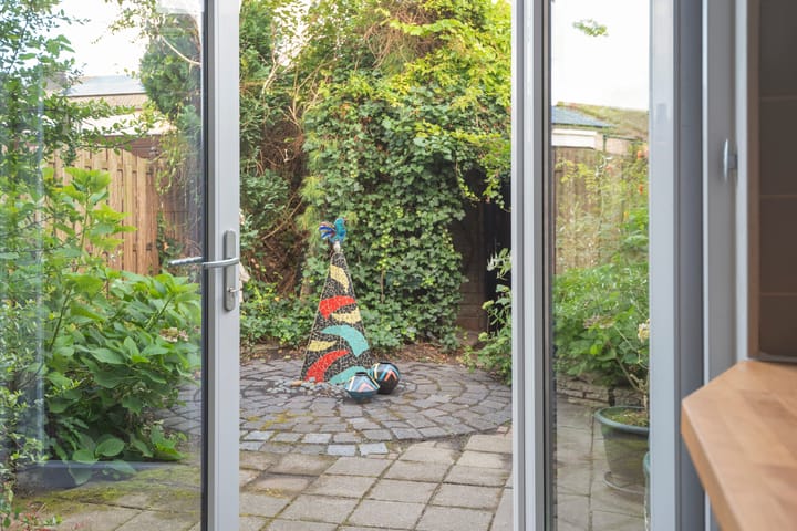 Foto 30 van Haya van Somerensingel 57