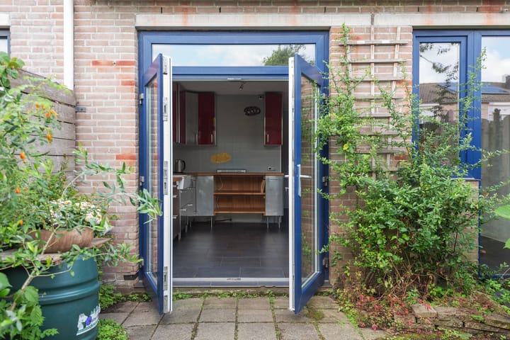 Foto 35 van Haya van Somerensingel 57