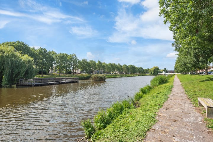 Foto 37 van Haya van Somerensingel 57