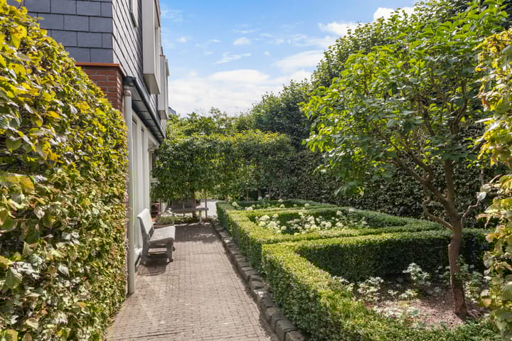 Foto 4 van Tjeerdsraklaan 1