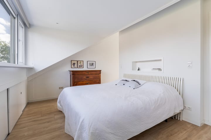 Foto 33 van Tjeerdsraklaan 1