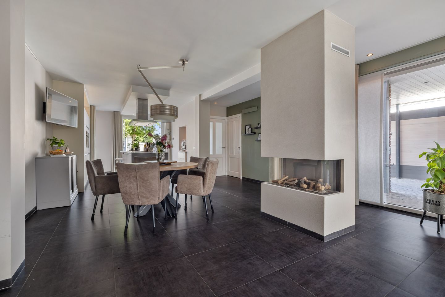 Foto 14 van Beukenlaan 8