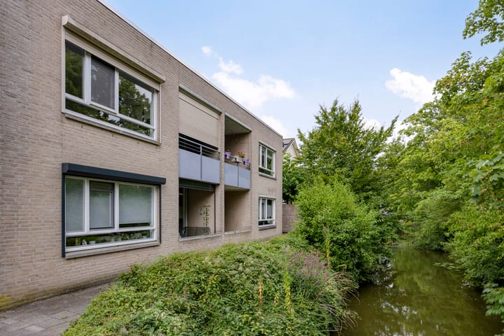 Photo 1 of Burgemeester Hendrixstraat 103