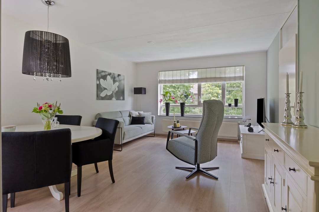 Foto 8 van Burgemeester Hendrixstraat 103