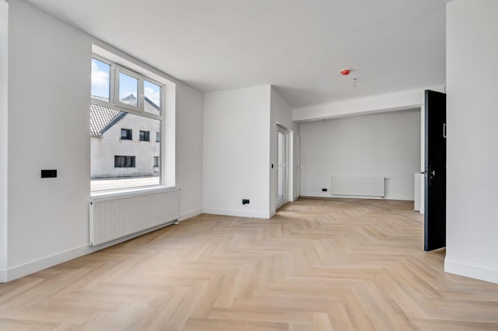 Photo 2 of Rijksweg 178