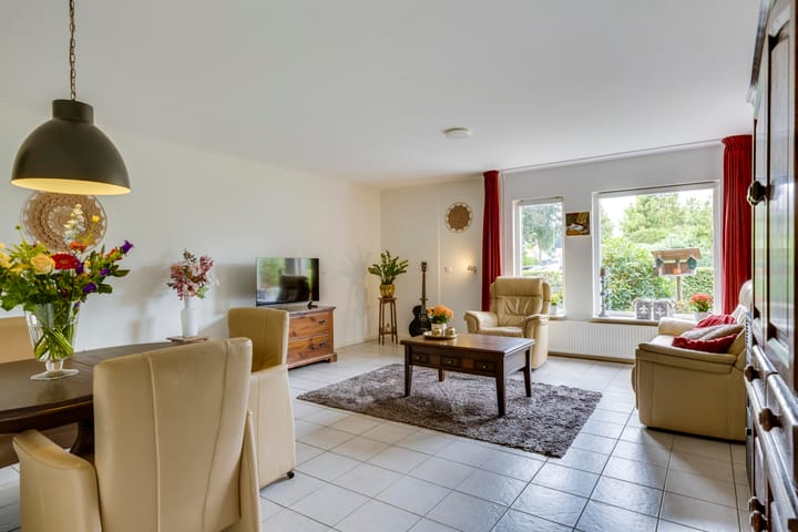 Photo 2 of Wilhelminastraat 2