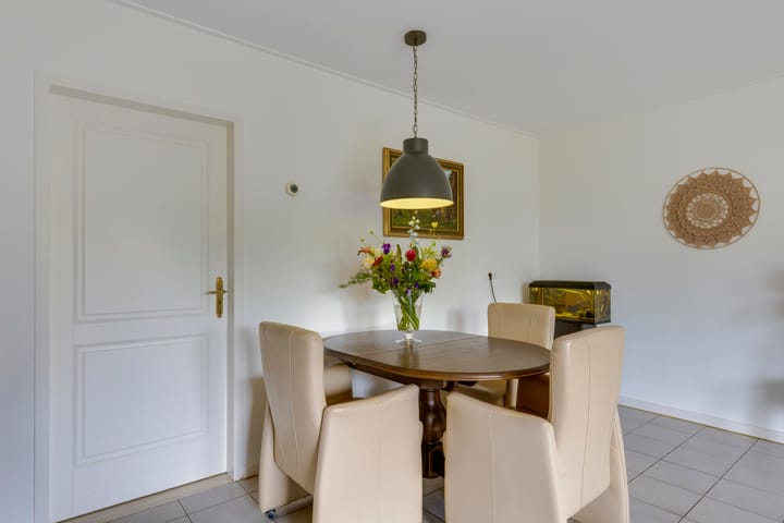 Photo 9 of Wilhelminastraat 2