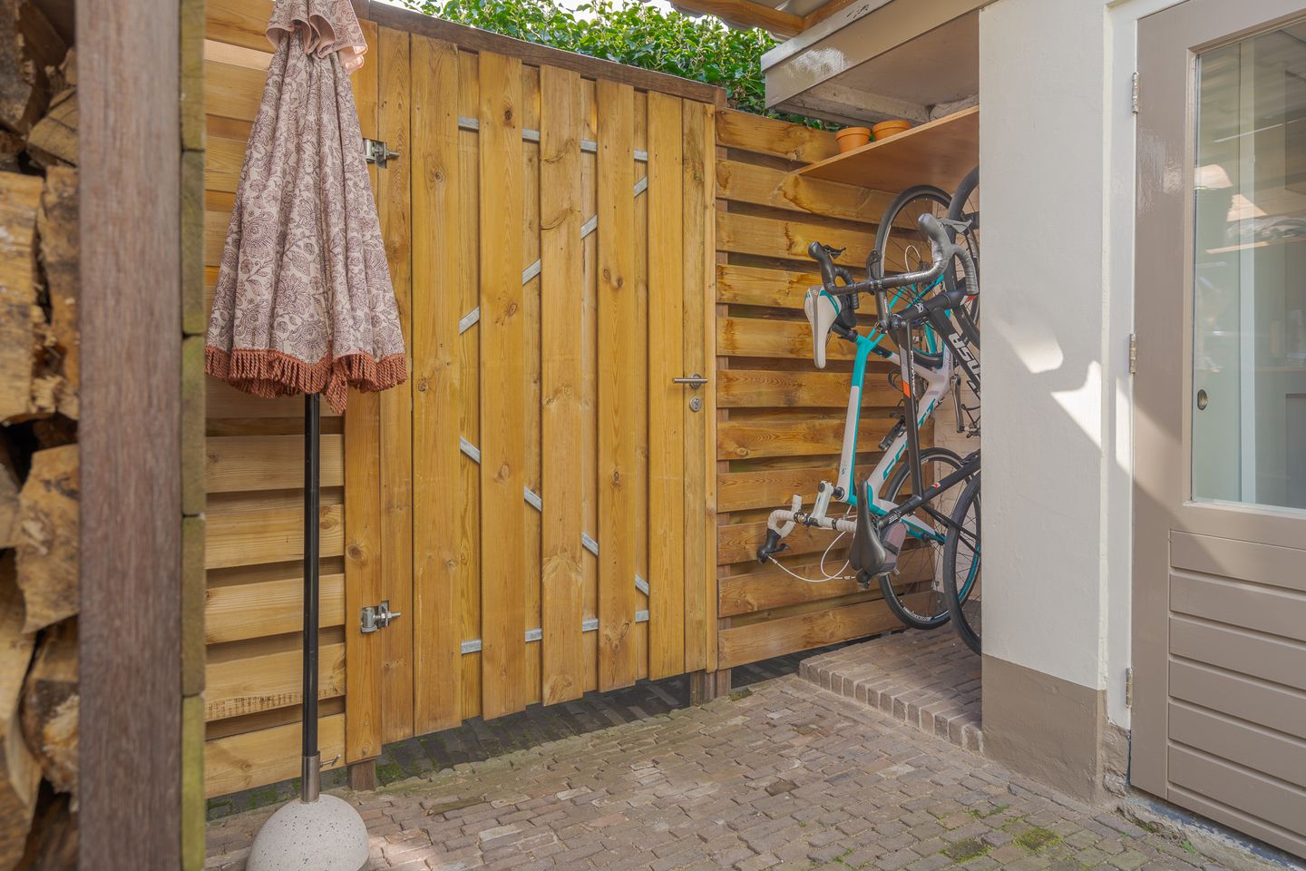 Foto 29 van Molenweg 46