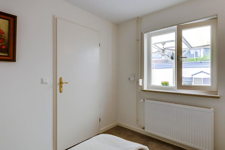 Photo 21 of Wilhelminastraat 2